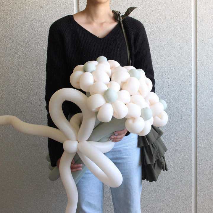 7 flowers bouquet balloon