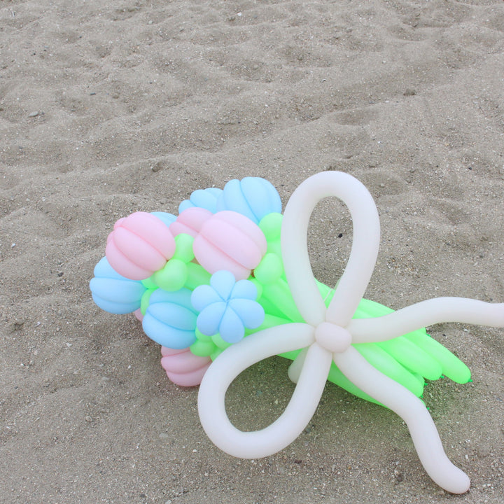 tulip bouquet balloon